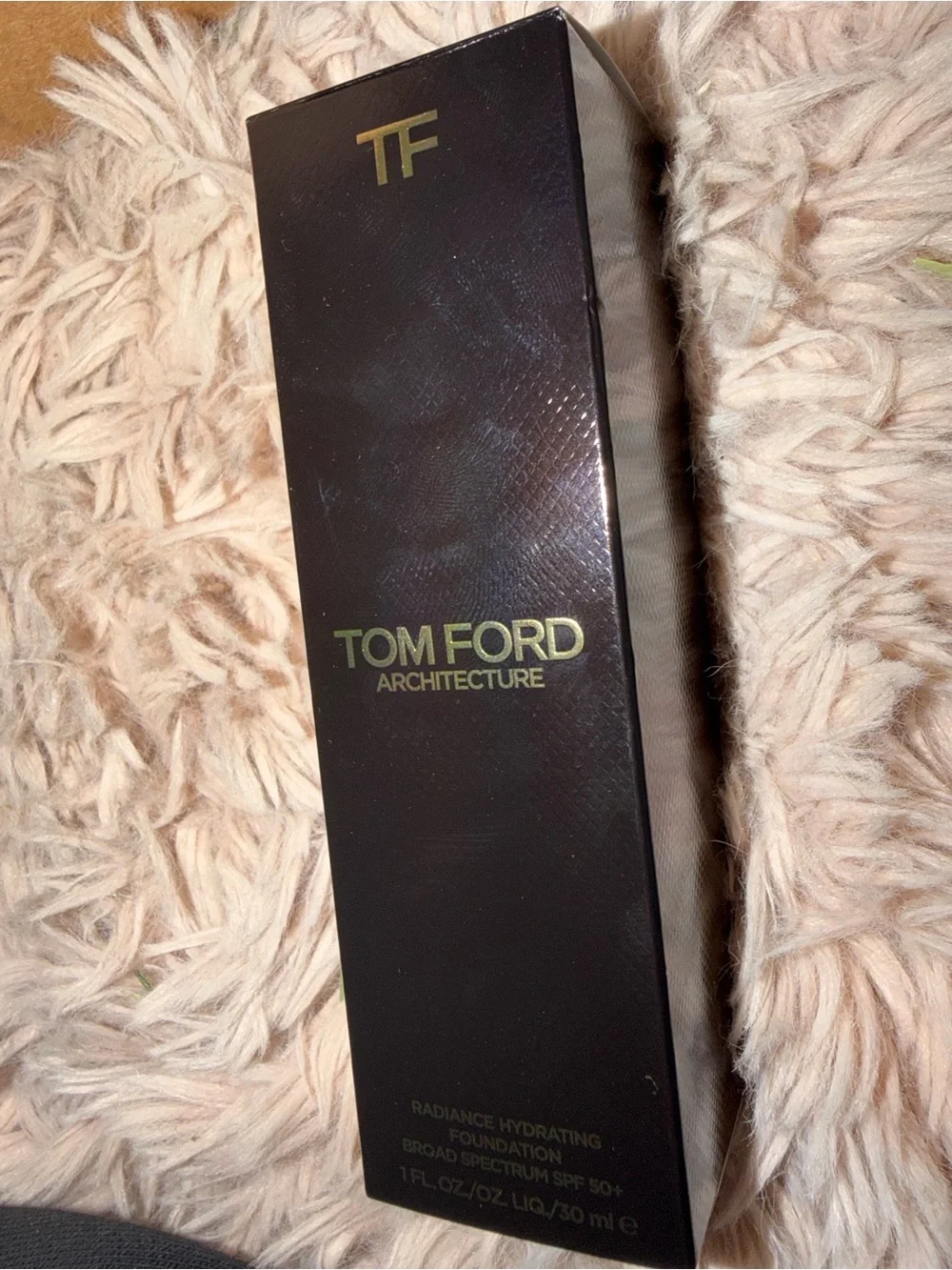 Tom Ford Black and Gold Compact Box - Picture 4 of 4